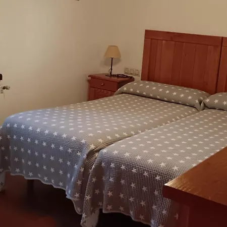 Lorone Holiday home Gobiendes